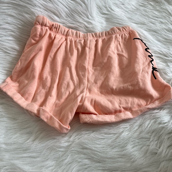 VS PINK Shorts - Picture 4 of 4